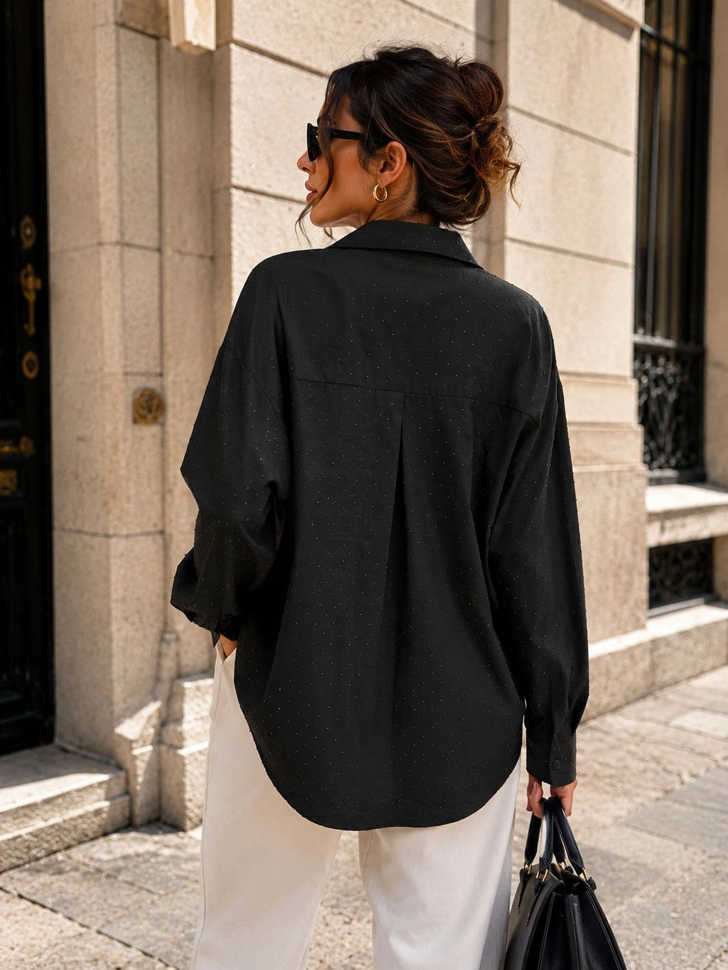 Chemise strass ton sur ton, coupe oversize
